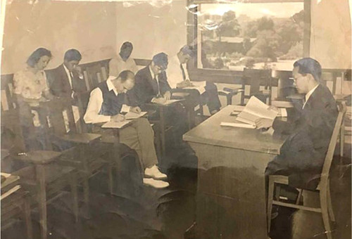 최봉윤 선생의 UC버클리 한국어 수업 모습
[버클리 캘리포니아대 동아시아학과 제공. 재판매 및 DB 금지]
